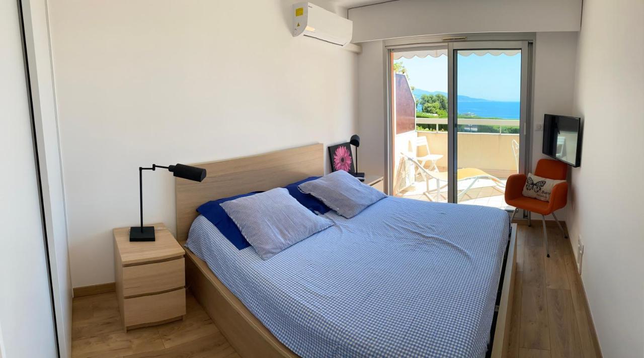 Superbe 2P Vue Mer, Ensoleille, Piscine Apartman Roquebrune-Cap-Martin Kültér fotó